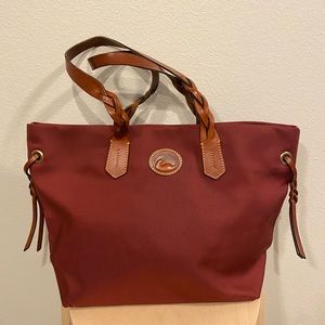 Dooney & Bourke Tote Purse